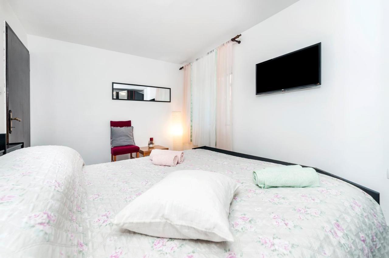 Apartment Pino Bale Exterior foto