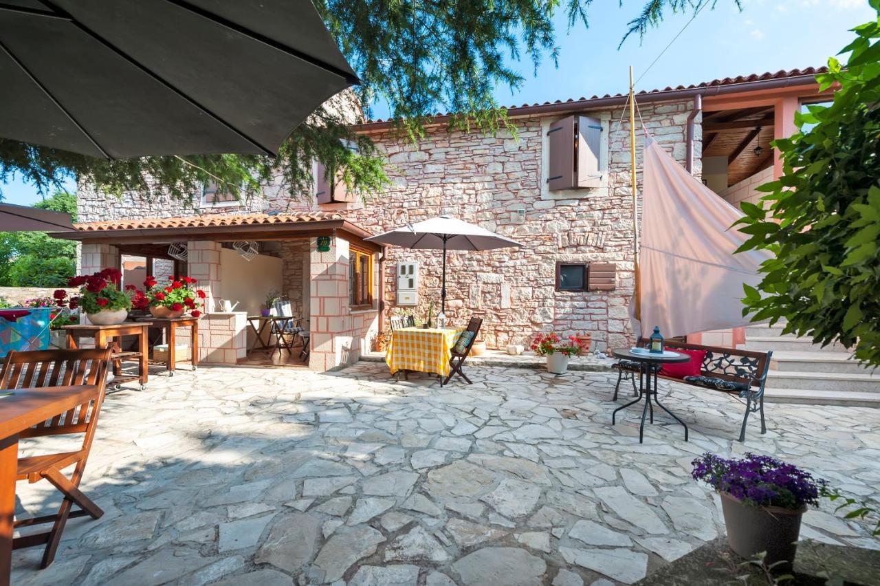 Apartment Pino Bale Exterior foto