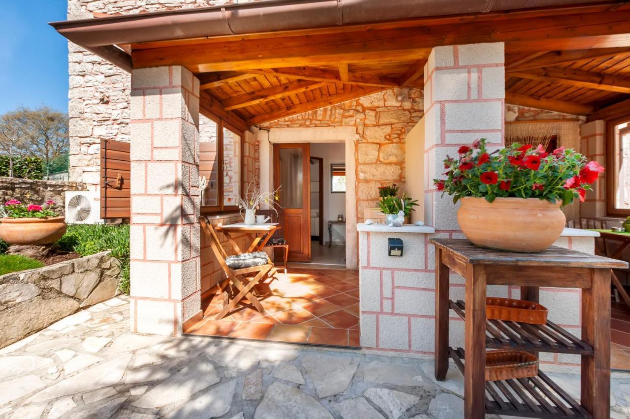 Apartment Pino Bale Exterior foto
